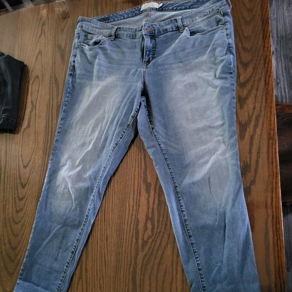 Plus Torrid Jeans - Picture 2 of 2